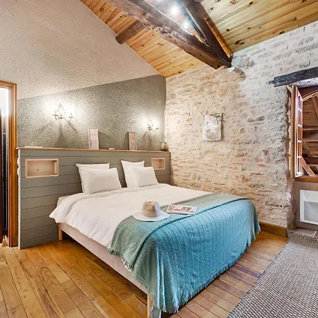 Lou Papagai Bed & Breakfast *