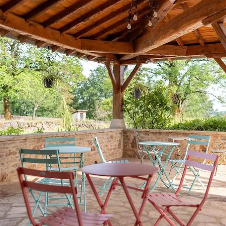 Lou Papagai Bed & Breakfast